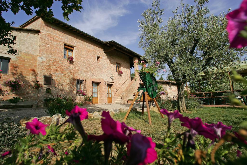 Podere Il Pero Siena Ngoại thất bức ảnh