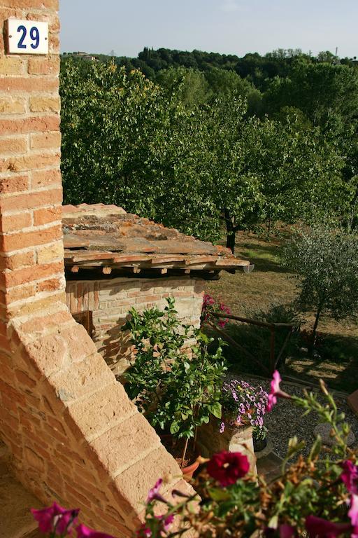Podere Il Pero Siena Ngoại thất bức ảnh